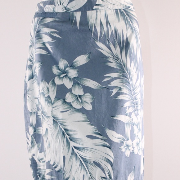Tommy Bahama Dresses & Skirts - Tommy Bahama Blue/White Women's Size 12 Skirt
